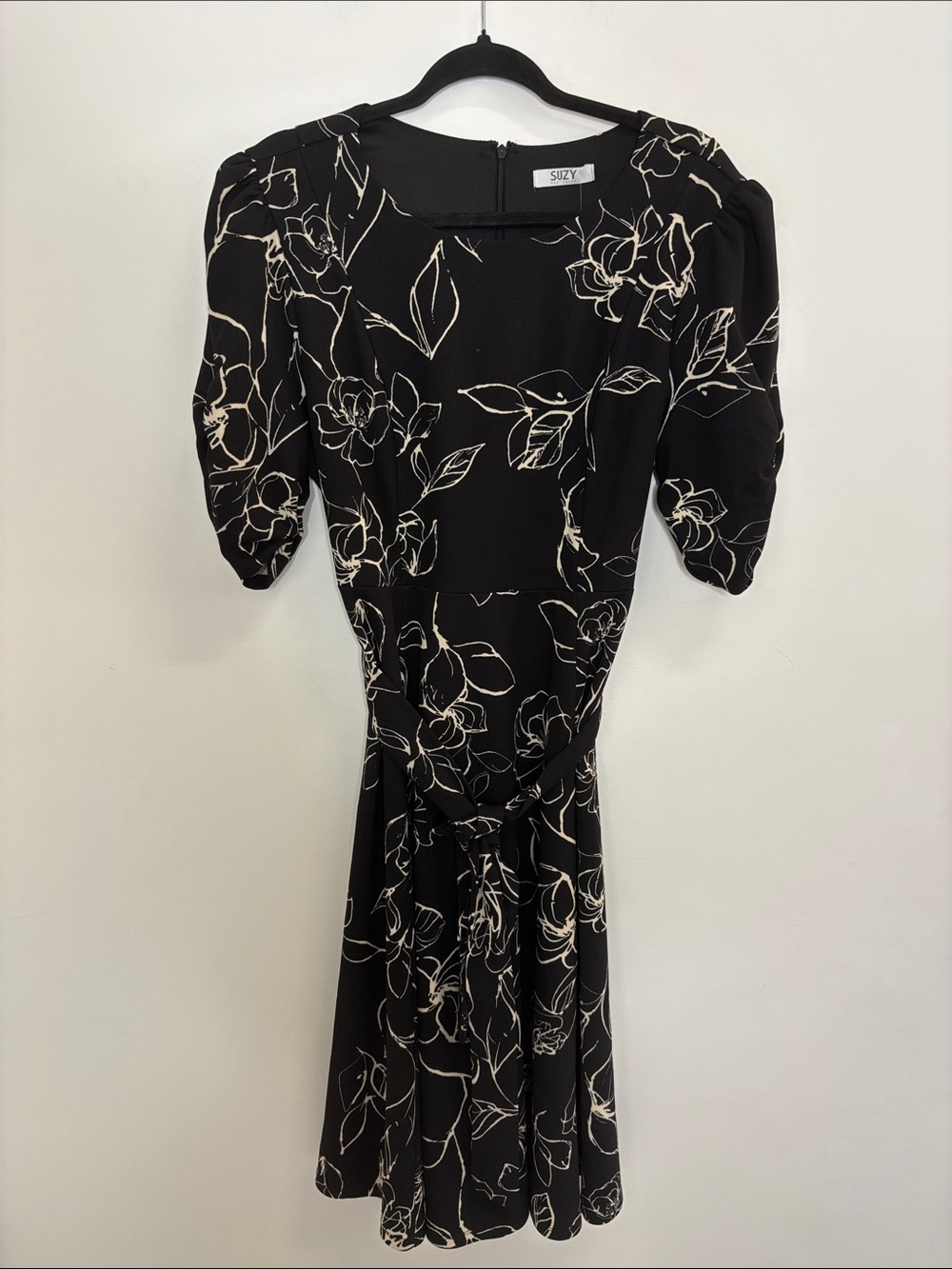 Suzy Shier Black Dress with Cream Floral Print and Tie Waist
